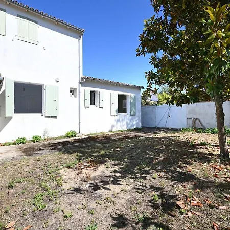 Hotel Maison Ars-en-re, 3 Pieces, 4 Personnes - Fr-1-434-101