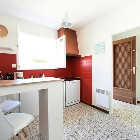 Hotel Maison Ars-en-re, 3 Pieces, 4 Personnes - Fr-1-434-101 *