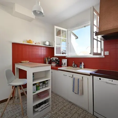 Hotel Maison Ars-en-re, 3 Pieces, 4 Personnes - Fr-1-434-101 *